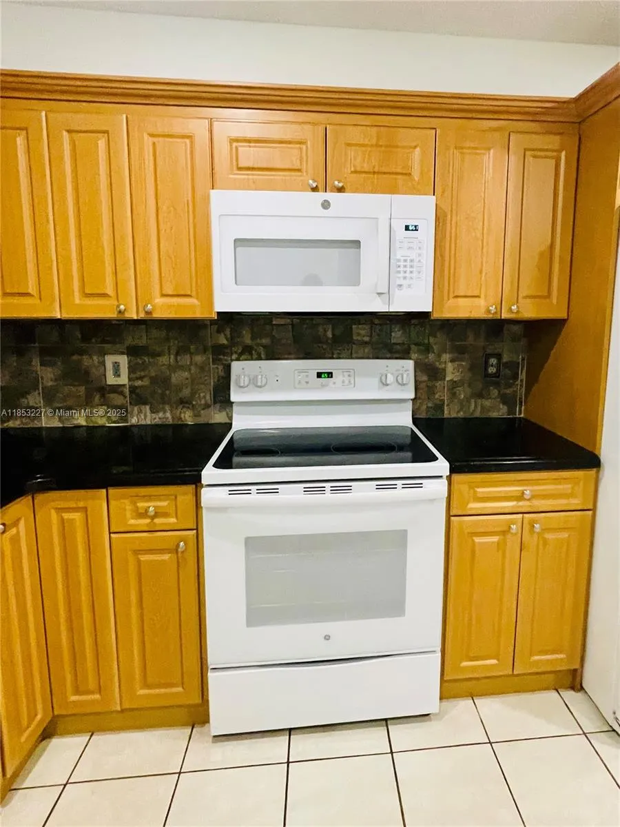1503 Veracruz Ln, #5-14