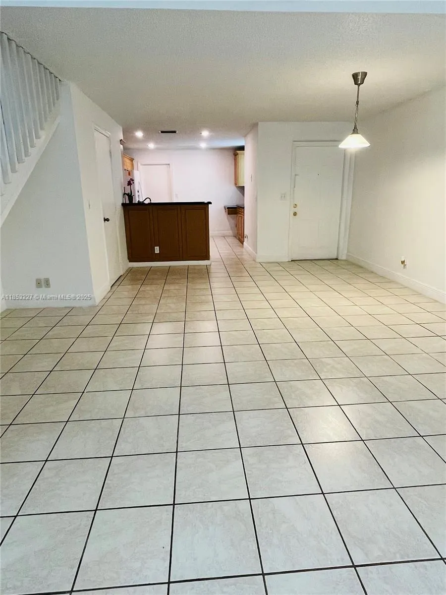 1503 Veracruz Ln, #5-14