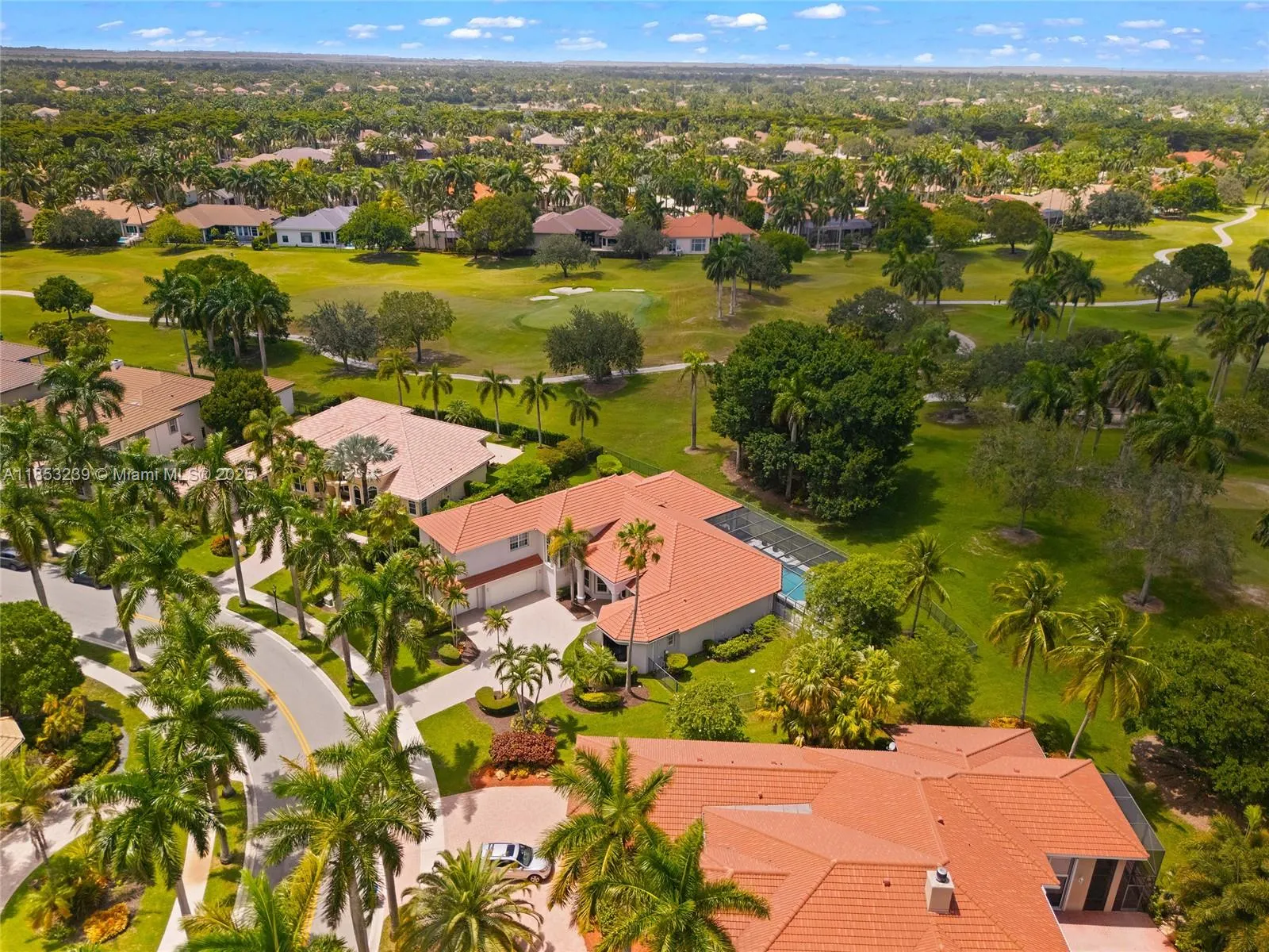 2438 Poinciana Ct