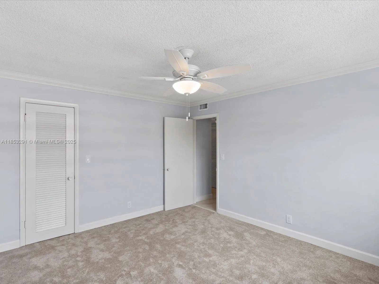 200 NE 12th Ave, #7C