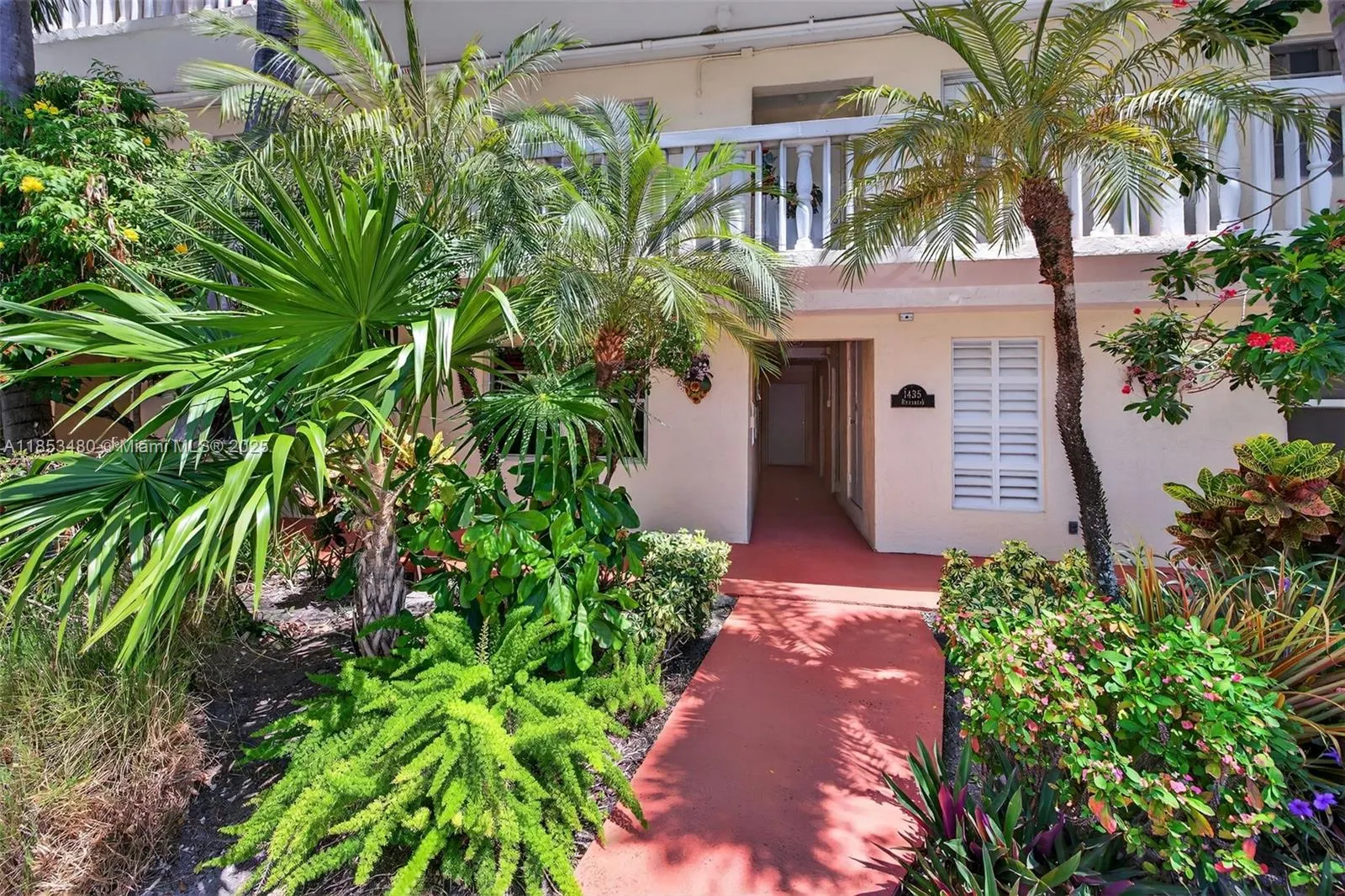 1435 SE 15th St, #302