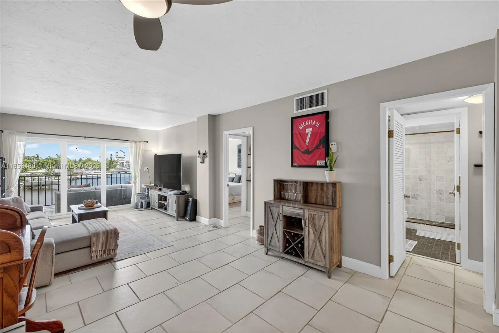 1435 SE 15th St, #302