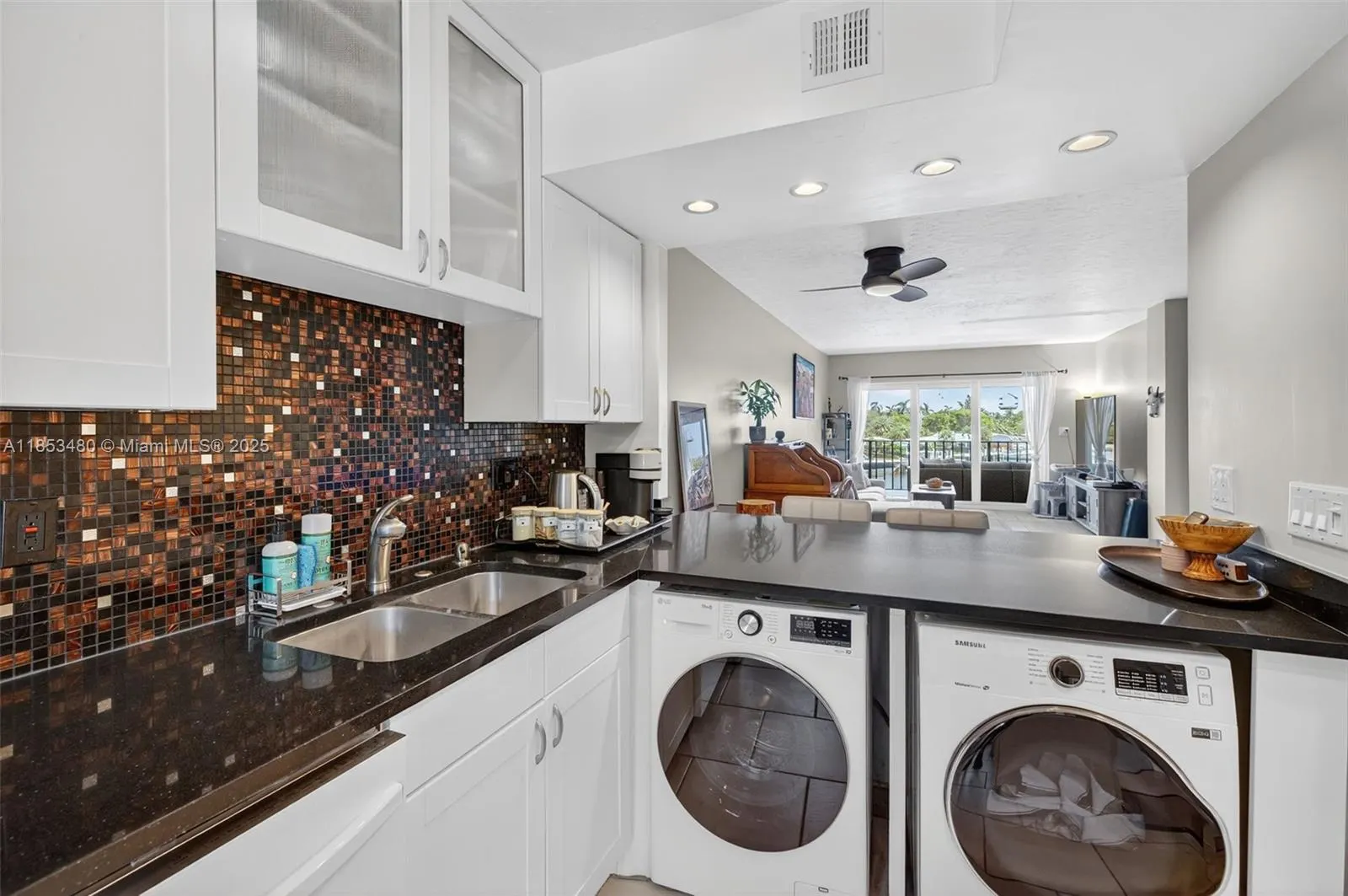 1435 SE 15th St, #302