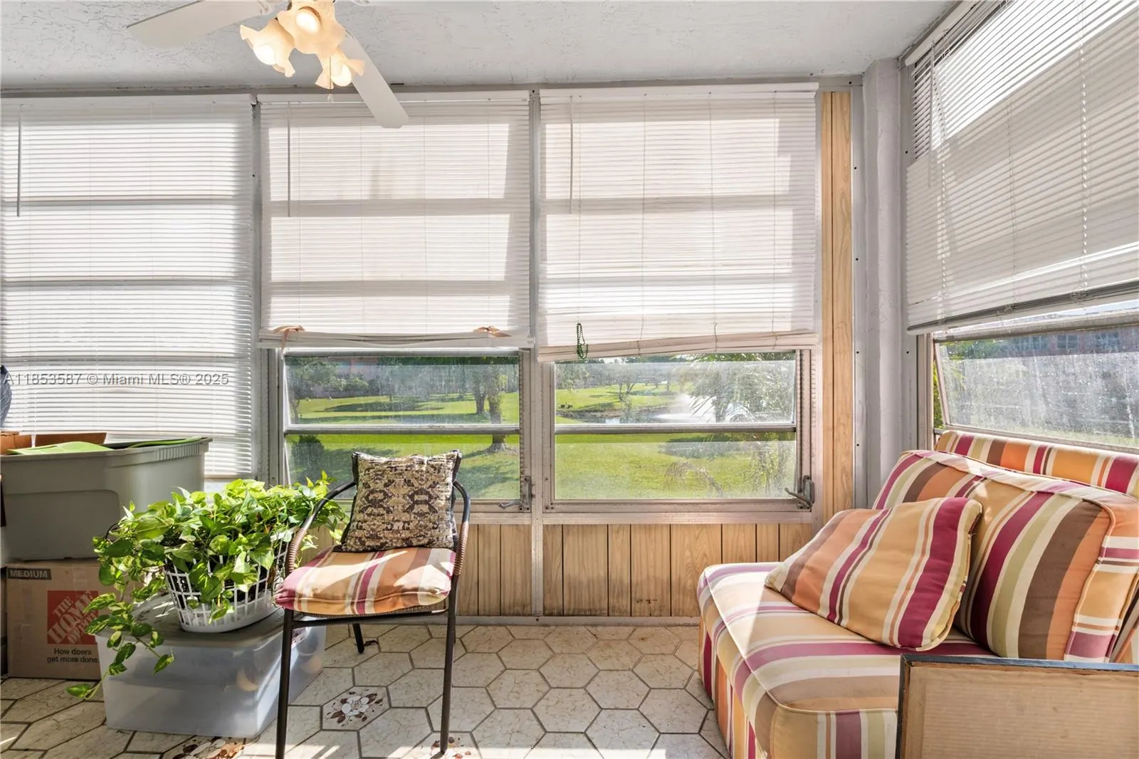 9461 Sunrise Lakes Blvd, #207