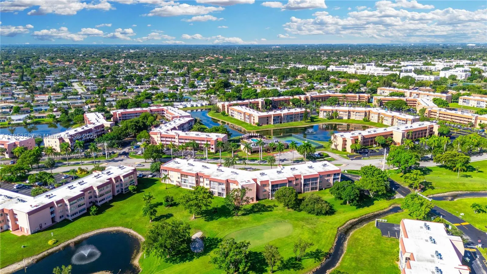 9461 Sunrise Lakes Blvd, #207