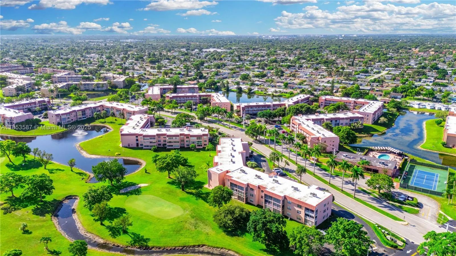 9461 Sunrise Lakes Blvd, #207