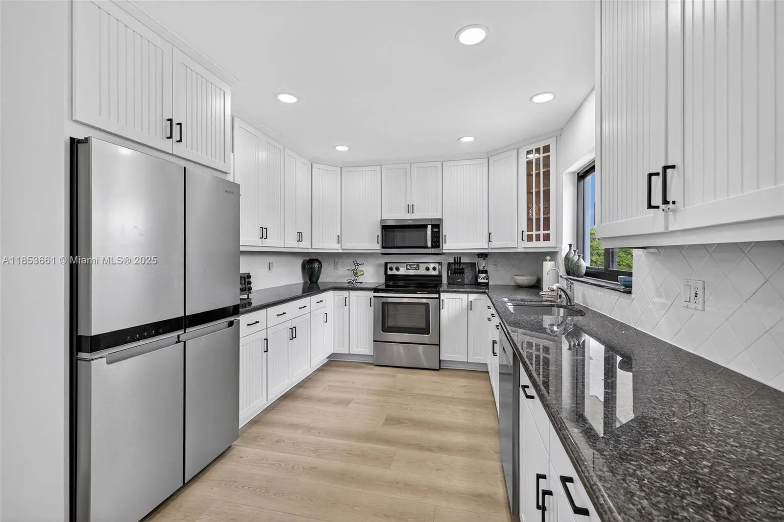 2481 SE 15th St
