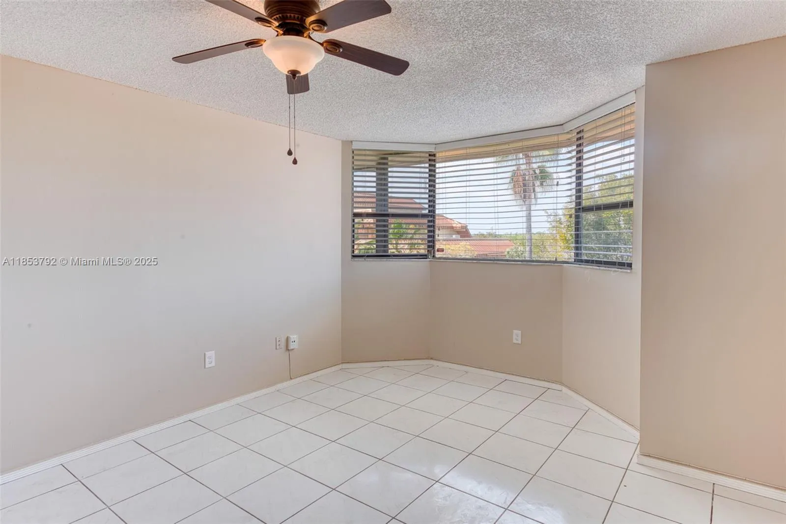 7401 NW 16th St, #408