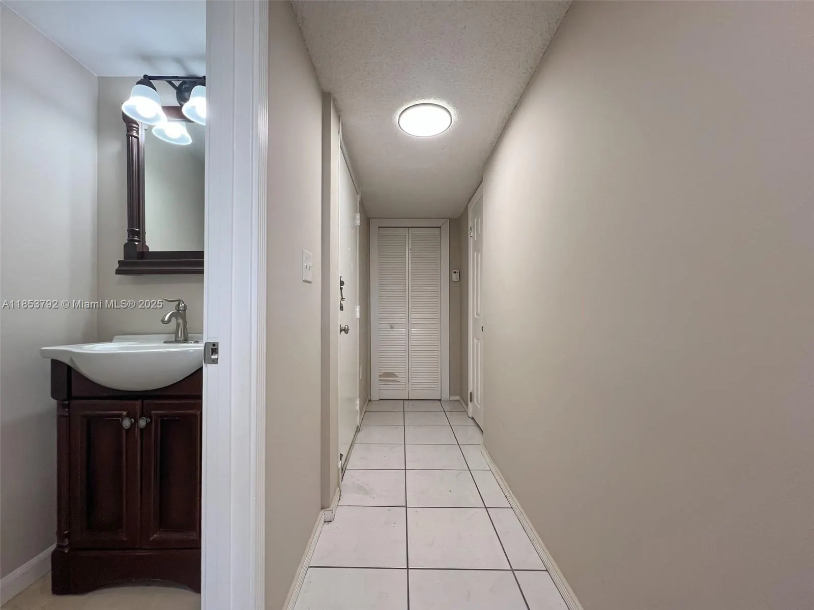 7401 NW 16th St, #408
