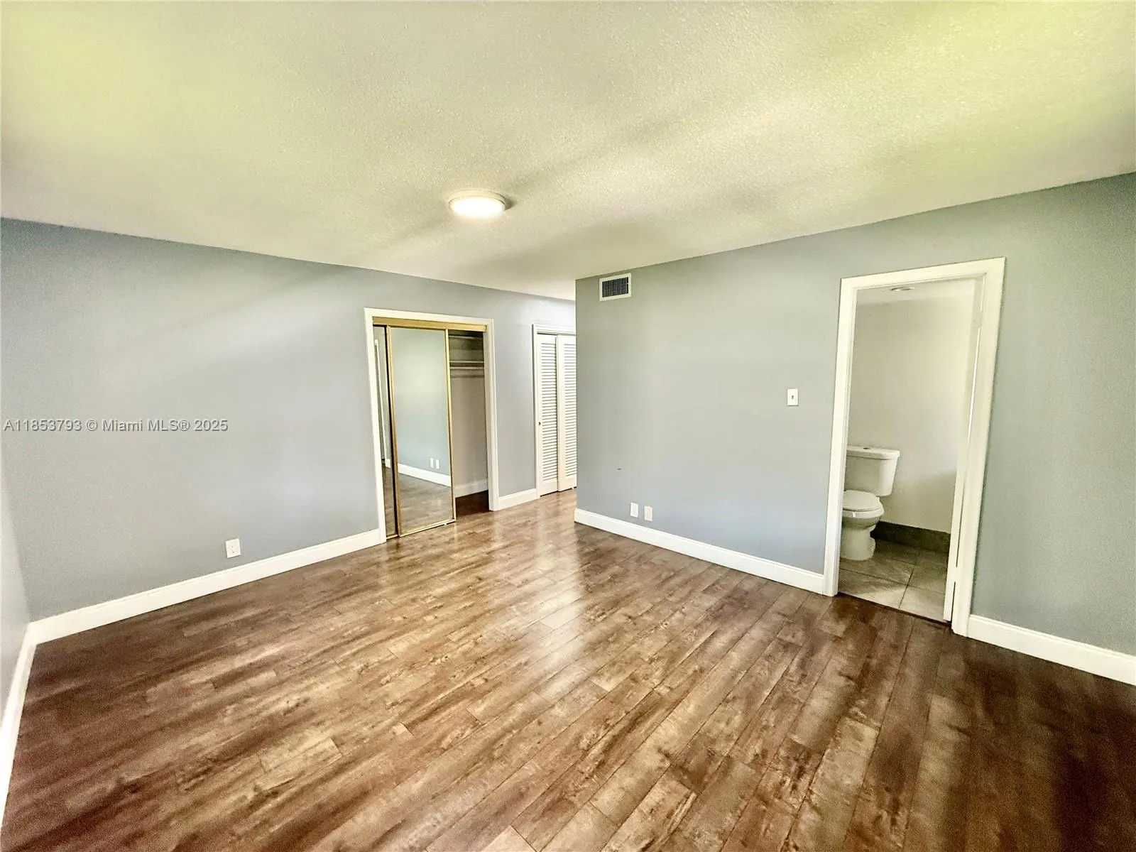 232 NE 12th Ave, #201