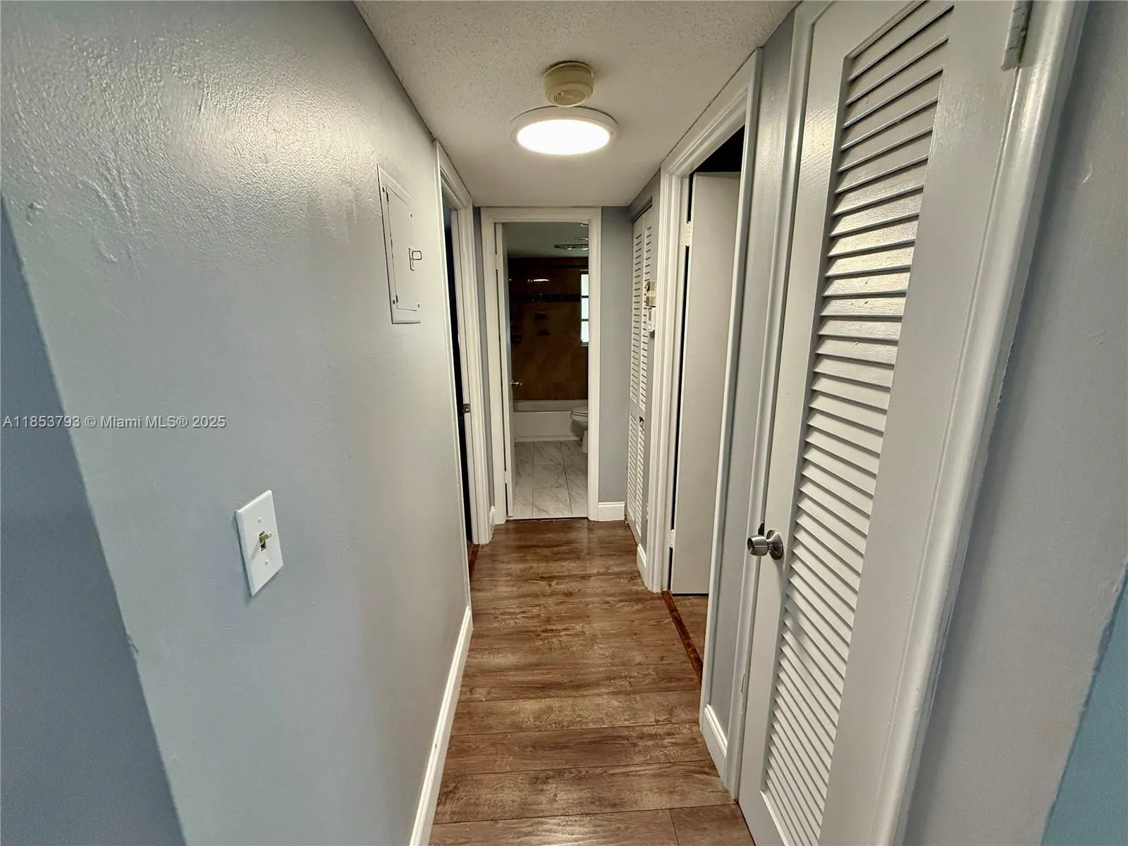 232 NE 12th Ave, #201
