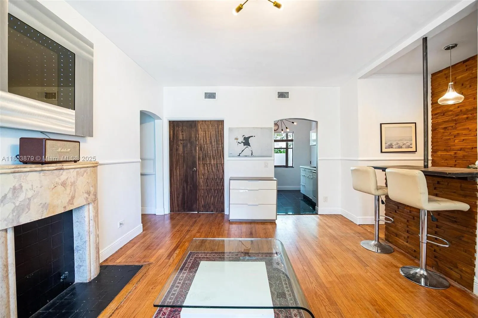 1521 Meridian Ave, #103