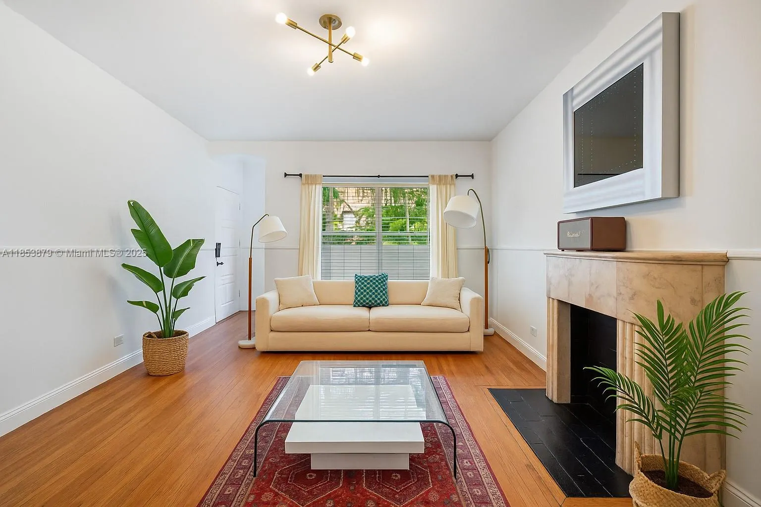 1521 Meridian Ave, #103