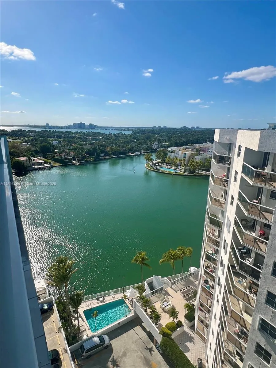 5838 Collins Ave, #14D