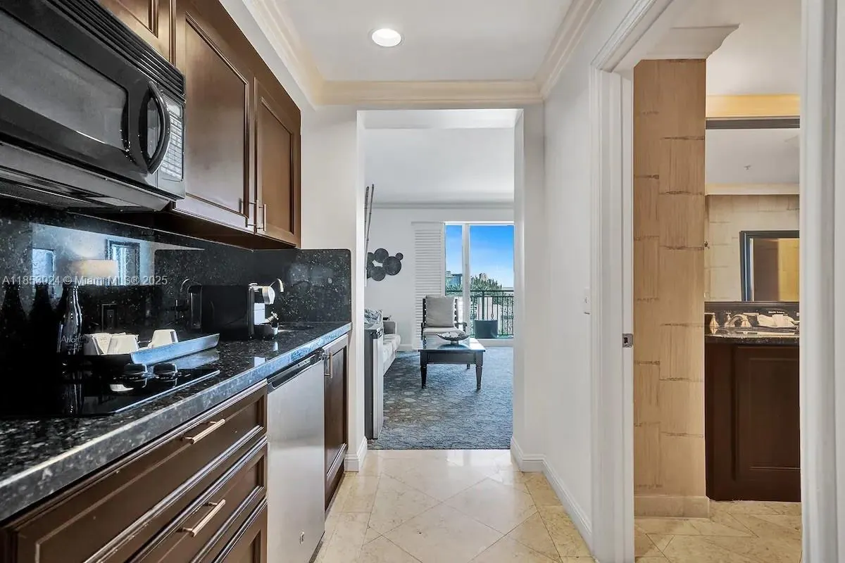 601 N Ft Lauderdale Beach Blvd, #903