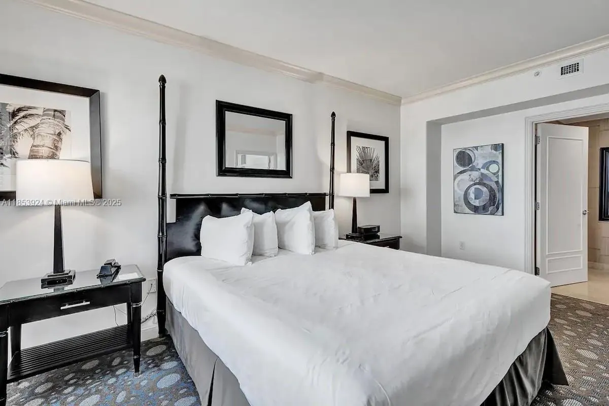 601 N Ft Lauderdale Beach Blvd, #903