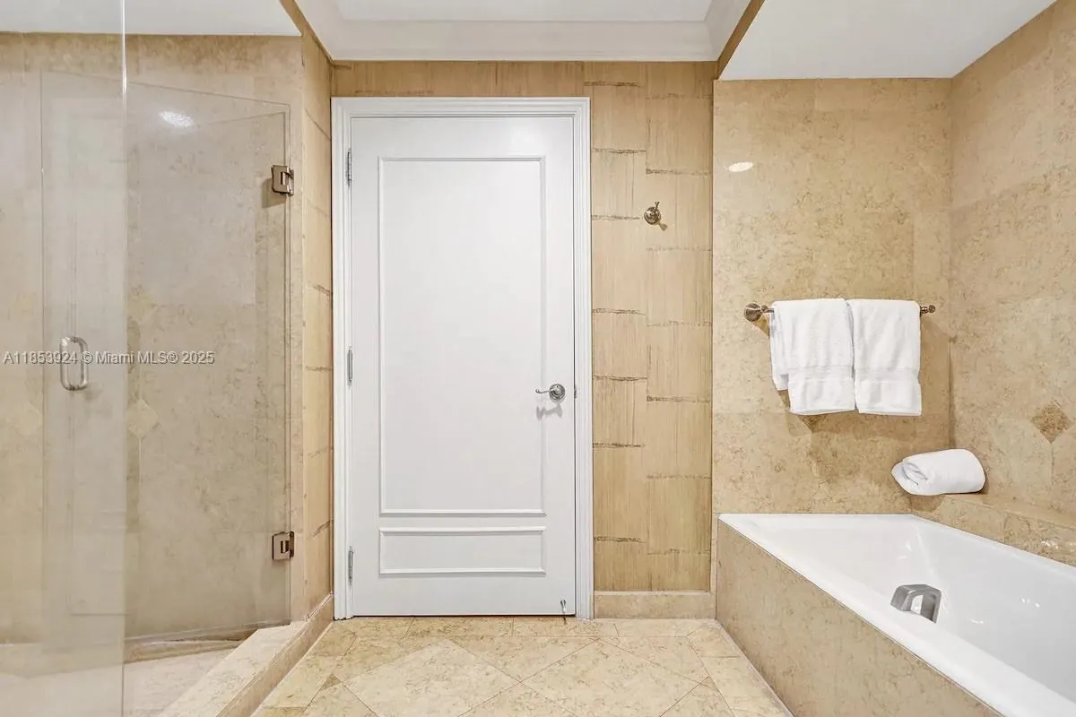601 N Ft Lauderdale Beach Blvd, #903