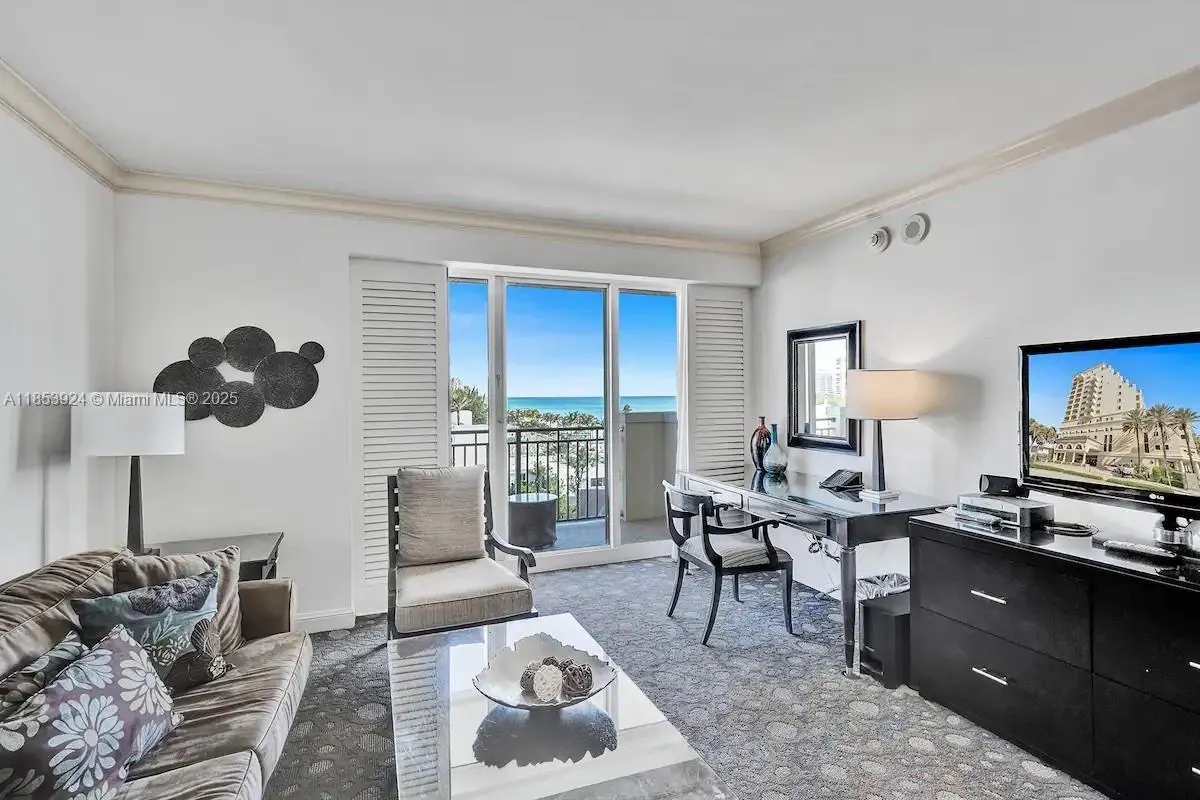 601 N Ft Lauderdale Beach Blvd, #903