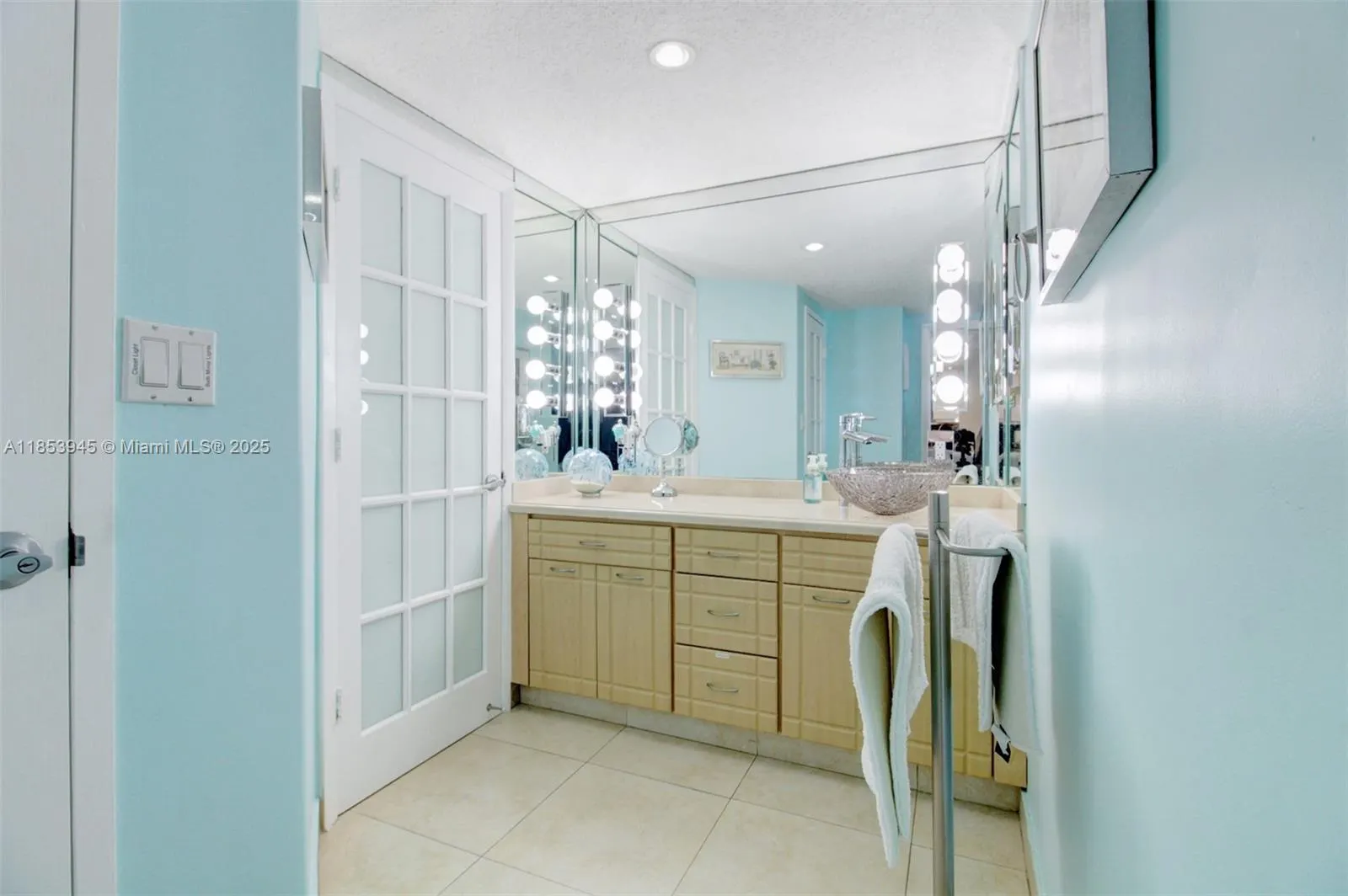 3725 S Ocean Dr, #1416