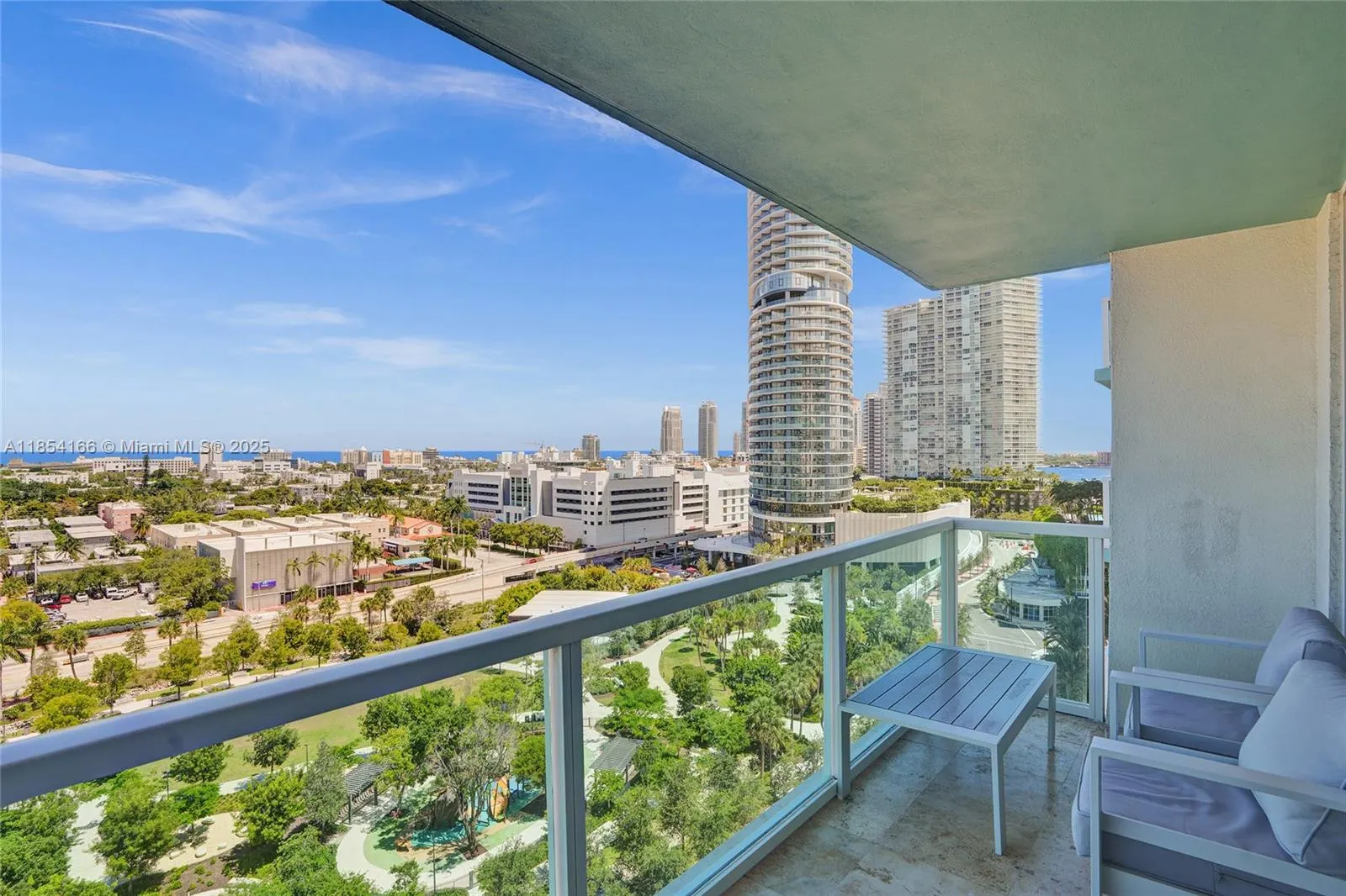 650 West Ave, #1408