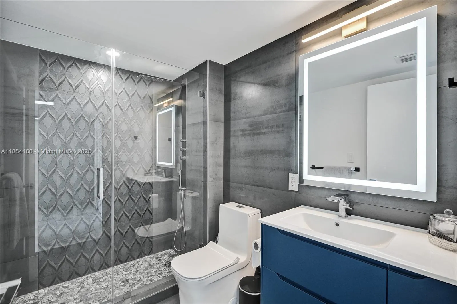650 West Ave, #1408