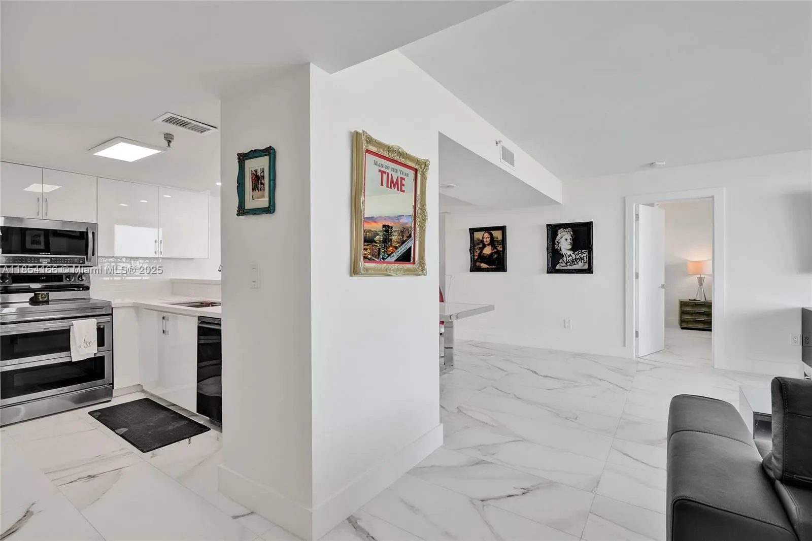 650 West Ave, #1408