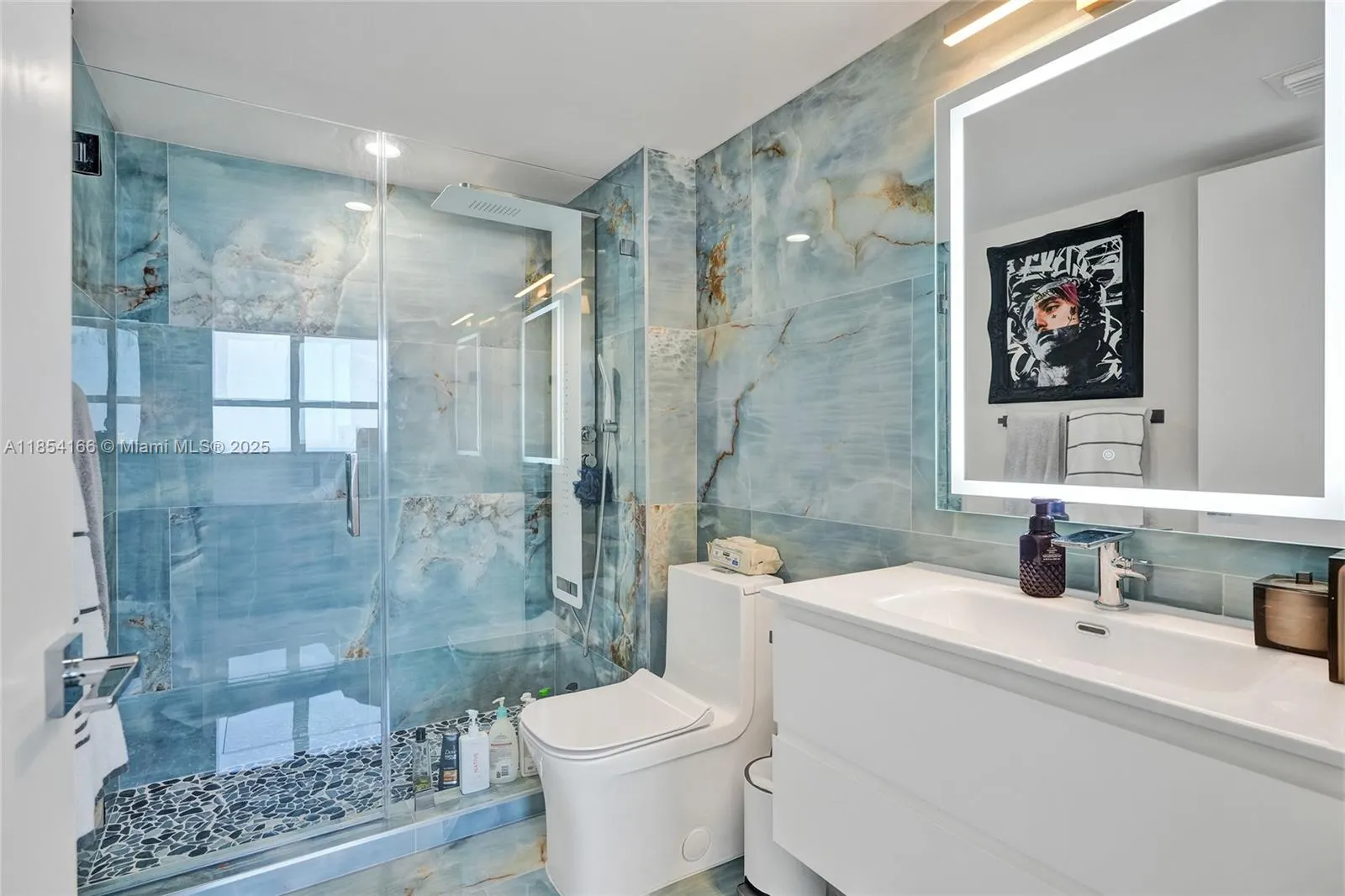 650 West Ave, #1408