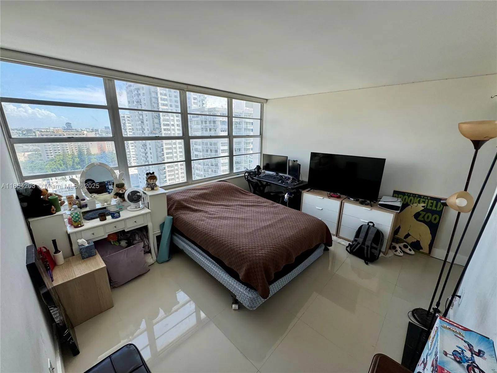 18011 Biscayne Blvd, #1802