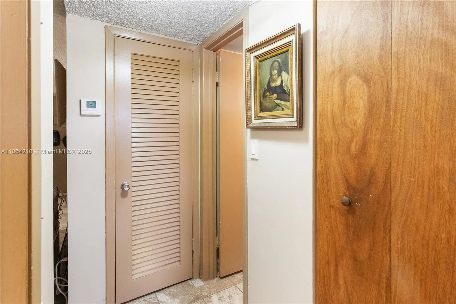 1425 Arthur St, #205A