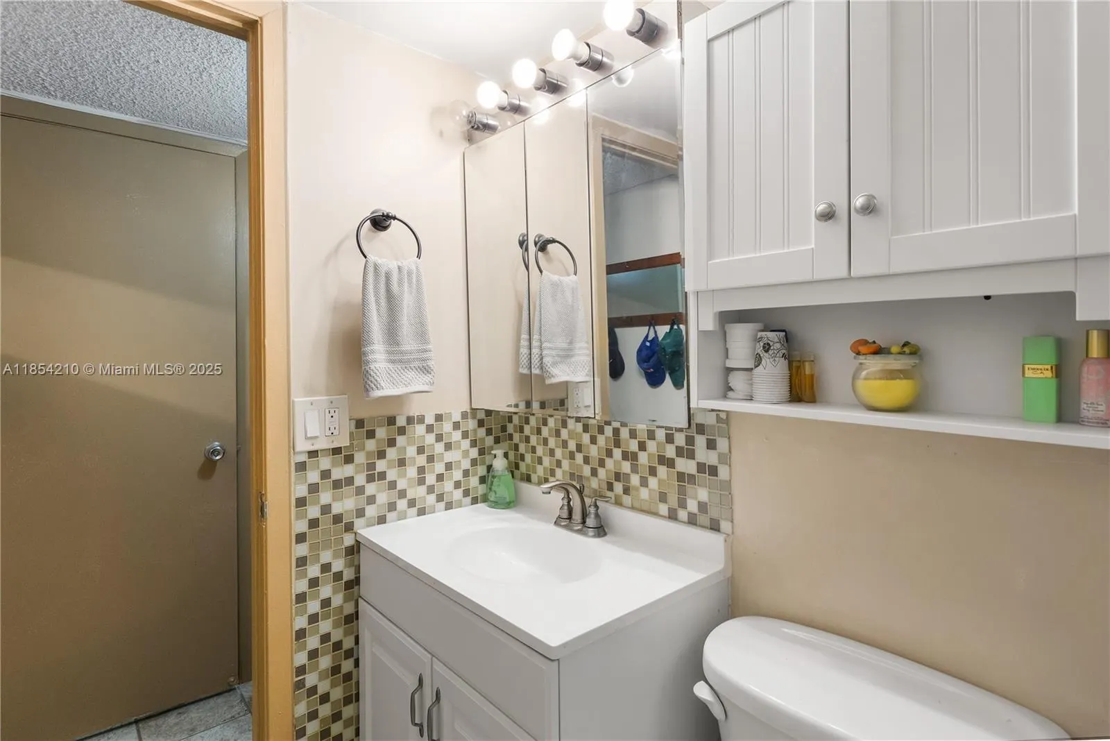 1425 Arthur St, #205A