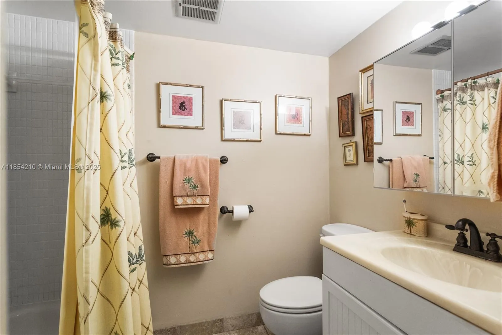 1425 Arthur St, #205A