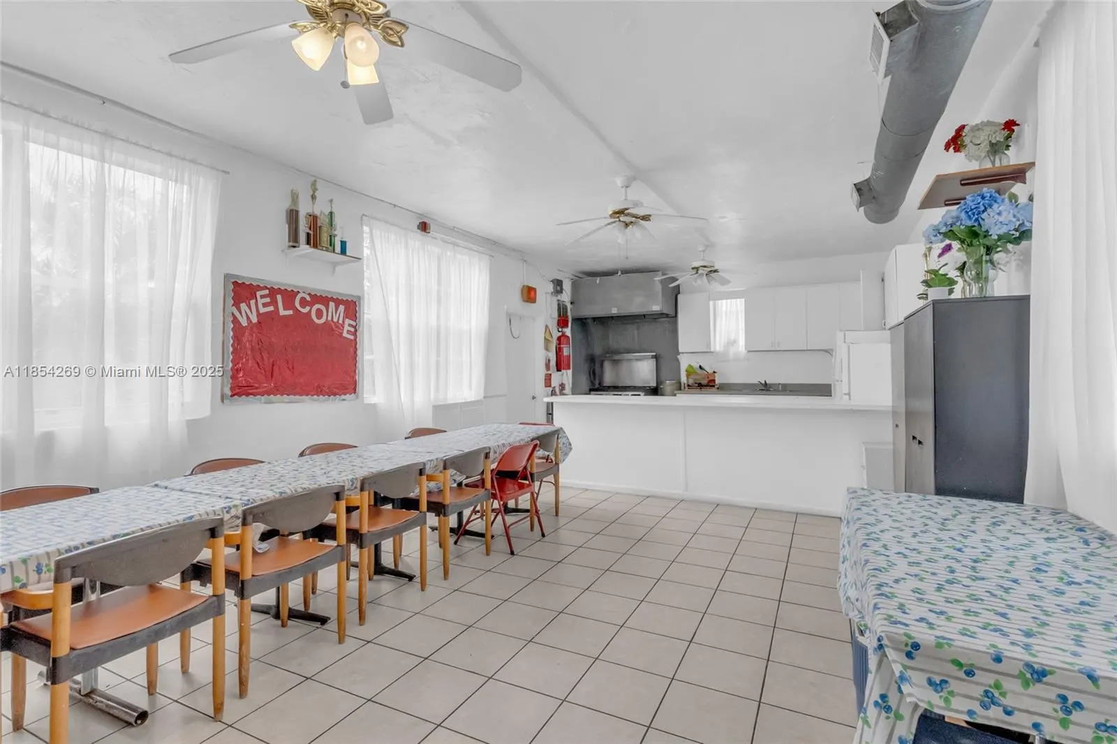 810 NW 3rd St