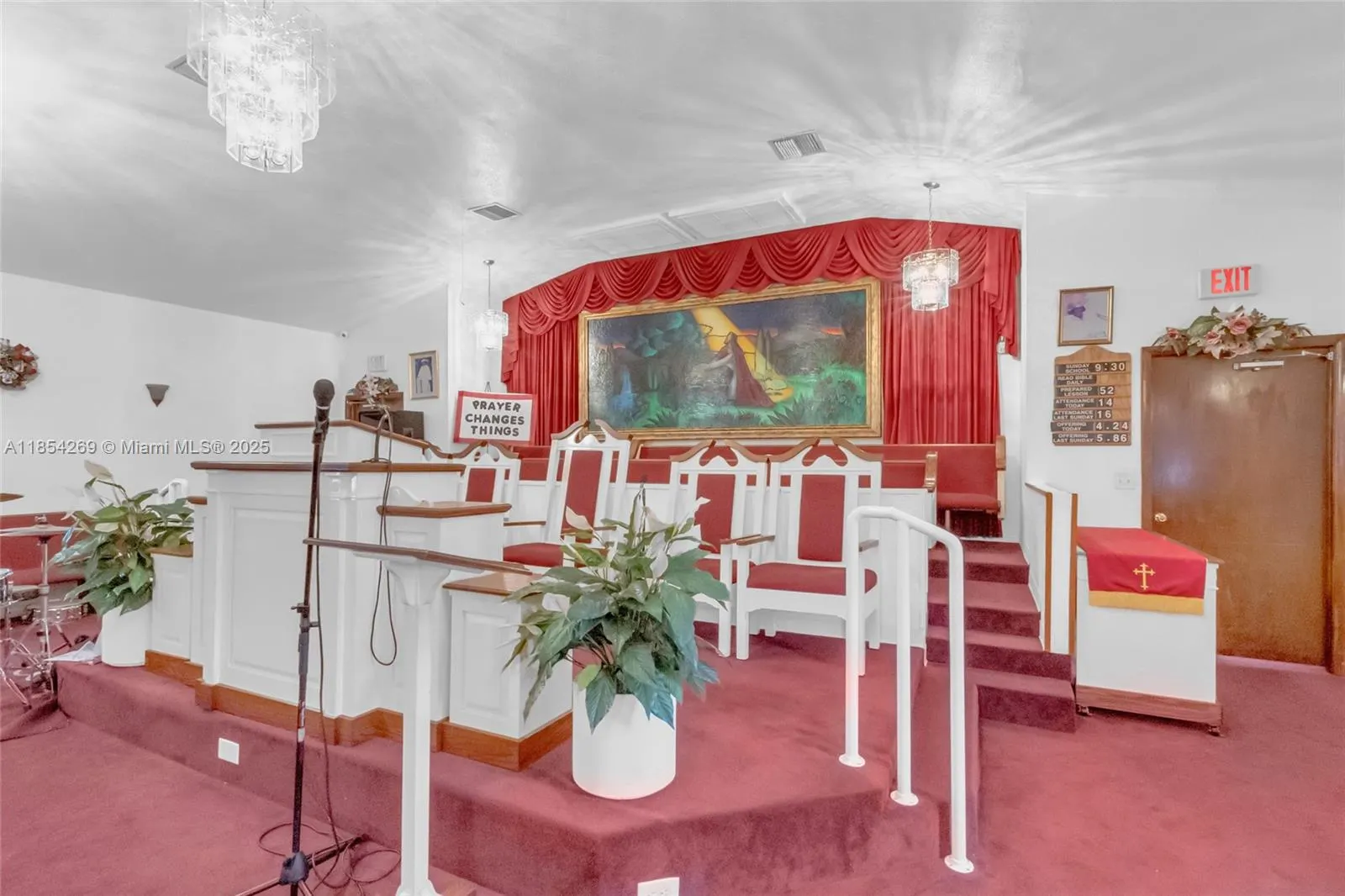 810 NW 3rd St