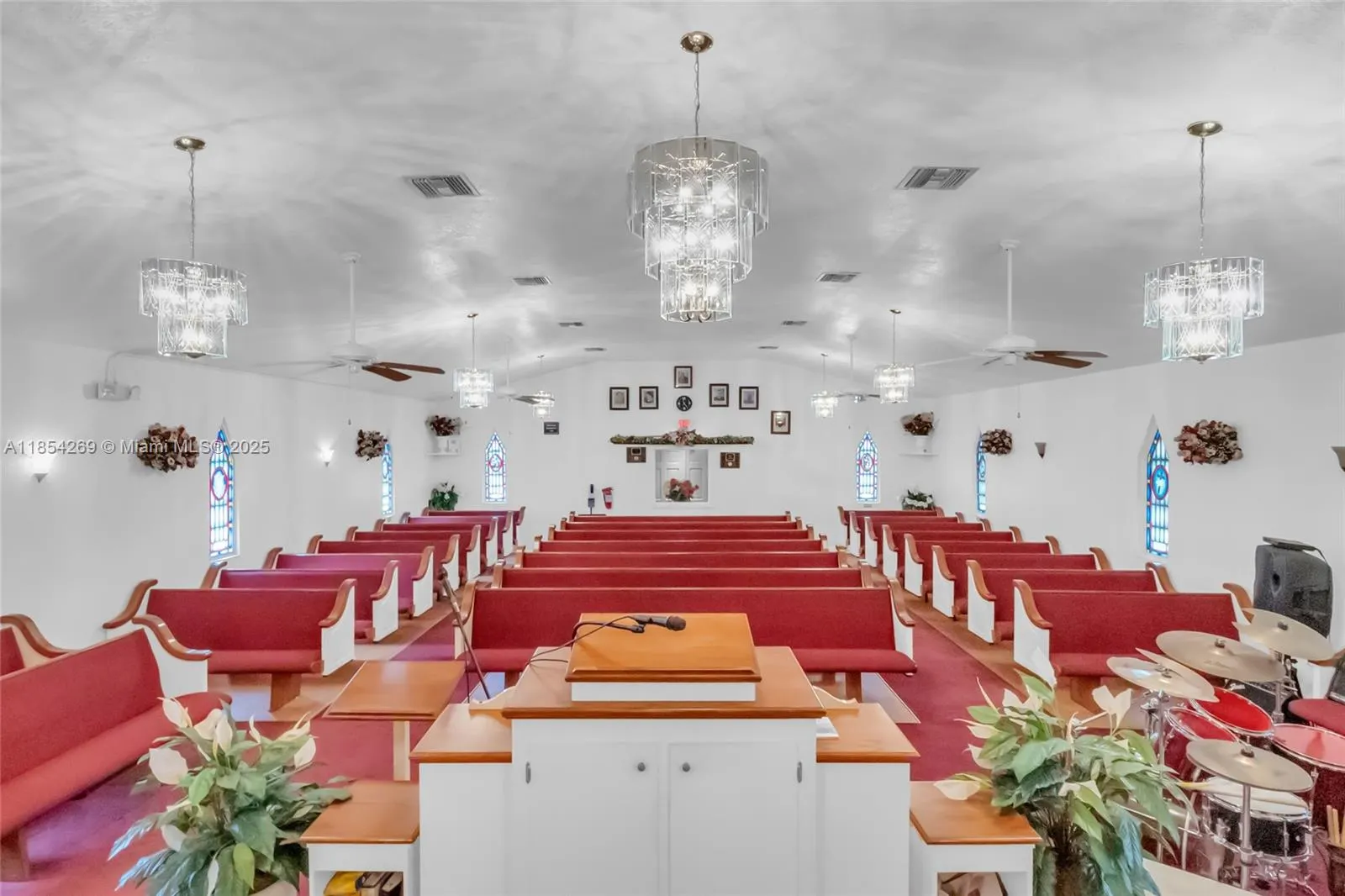 810 NW 3rd St