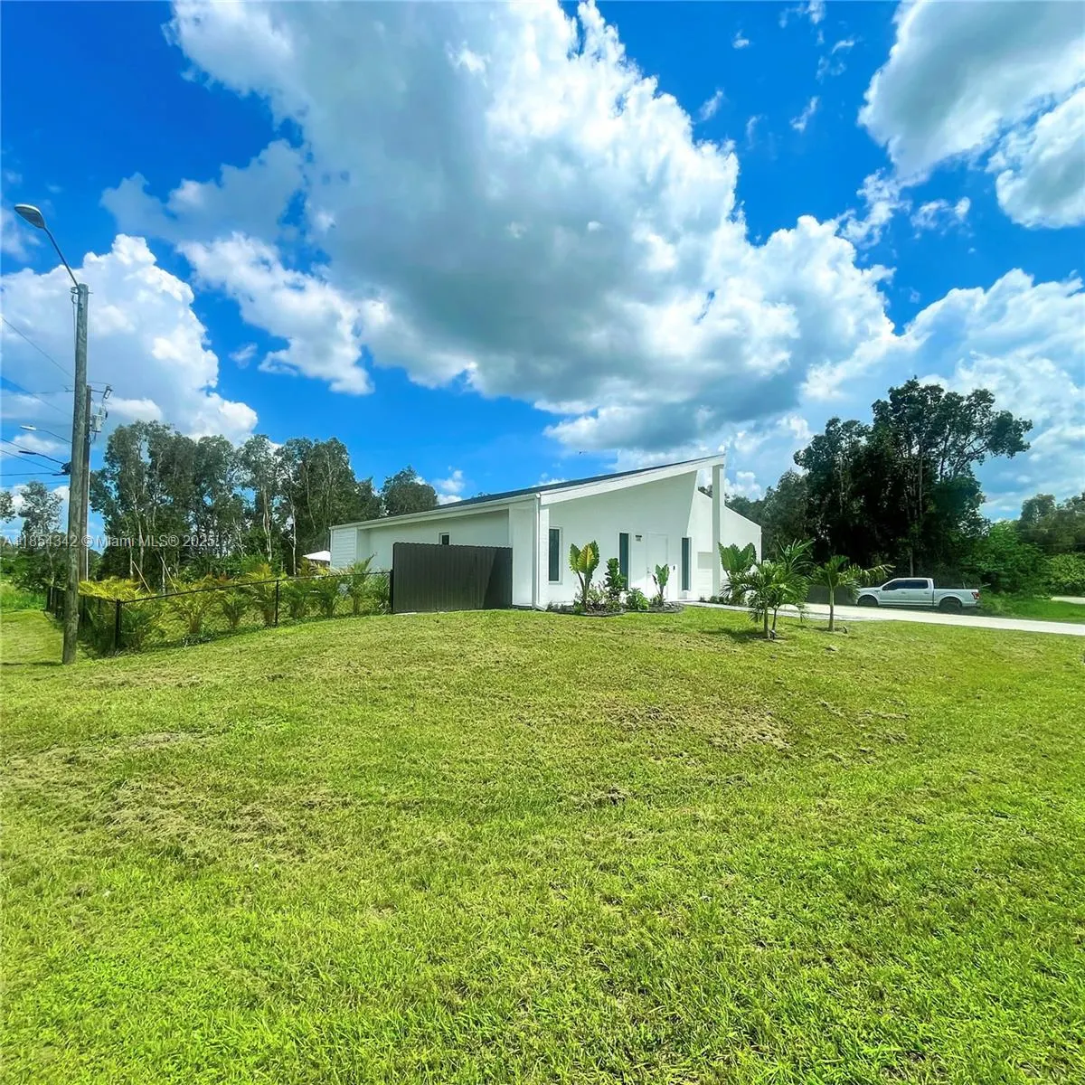 395 Pace Avenue