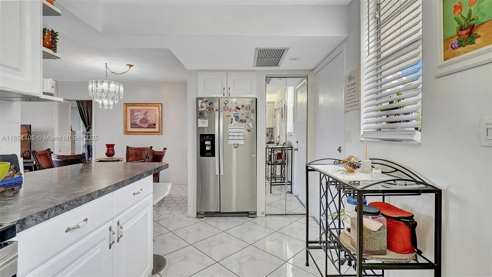 3030 Marcos Dr, #T205