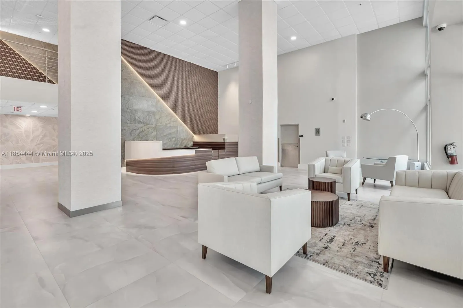 3000 S Ocean Dr, #1210