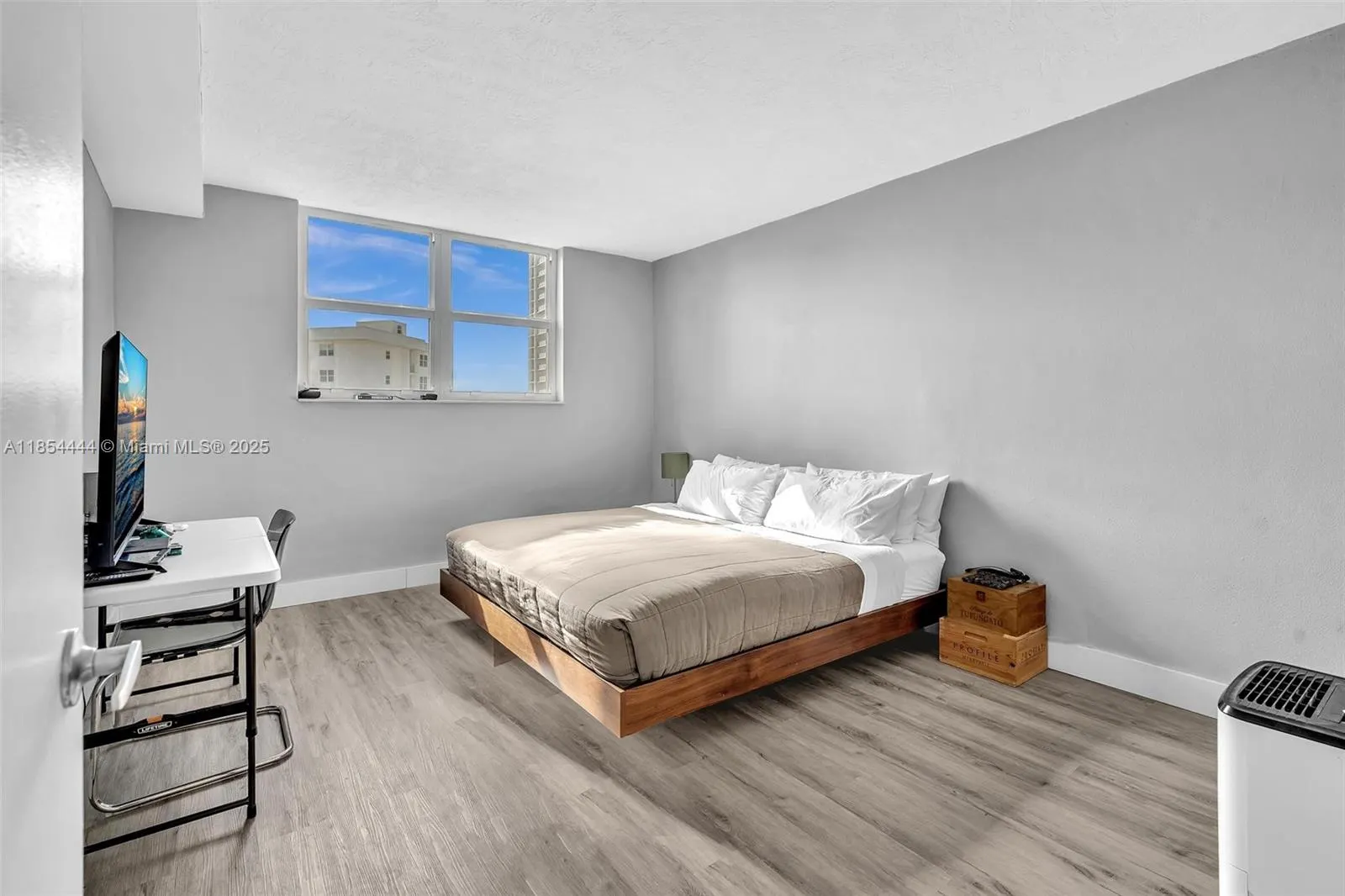 3000 S Ocean Dr, #1210