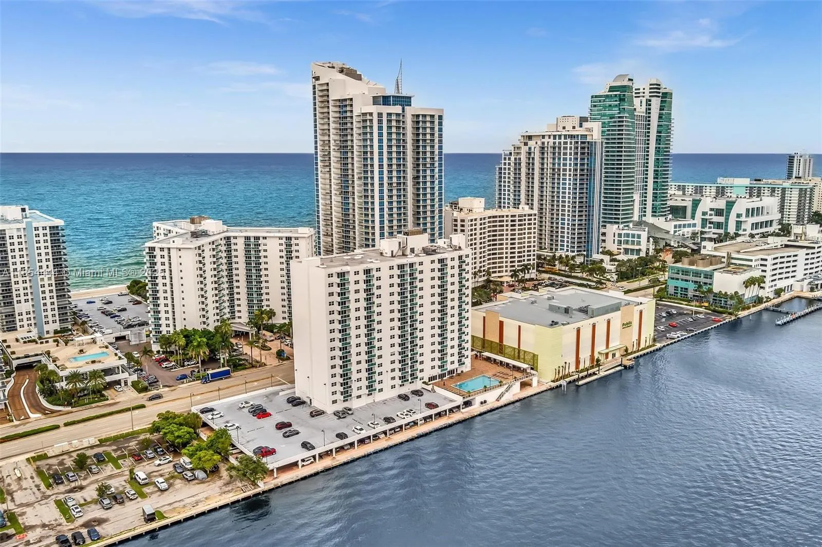 3000 S Ocean Dr, #1210