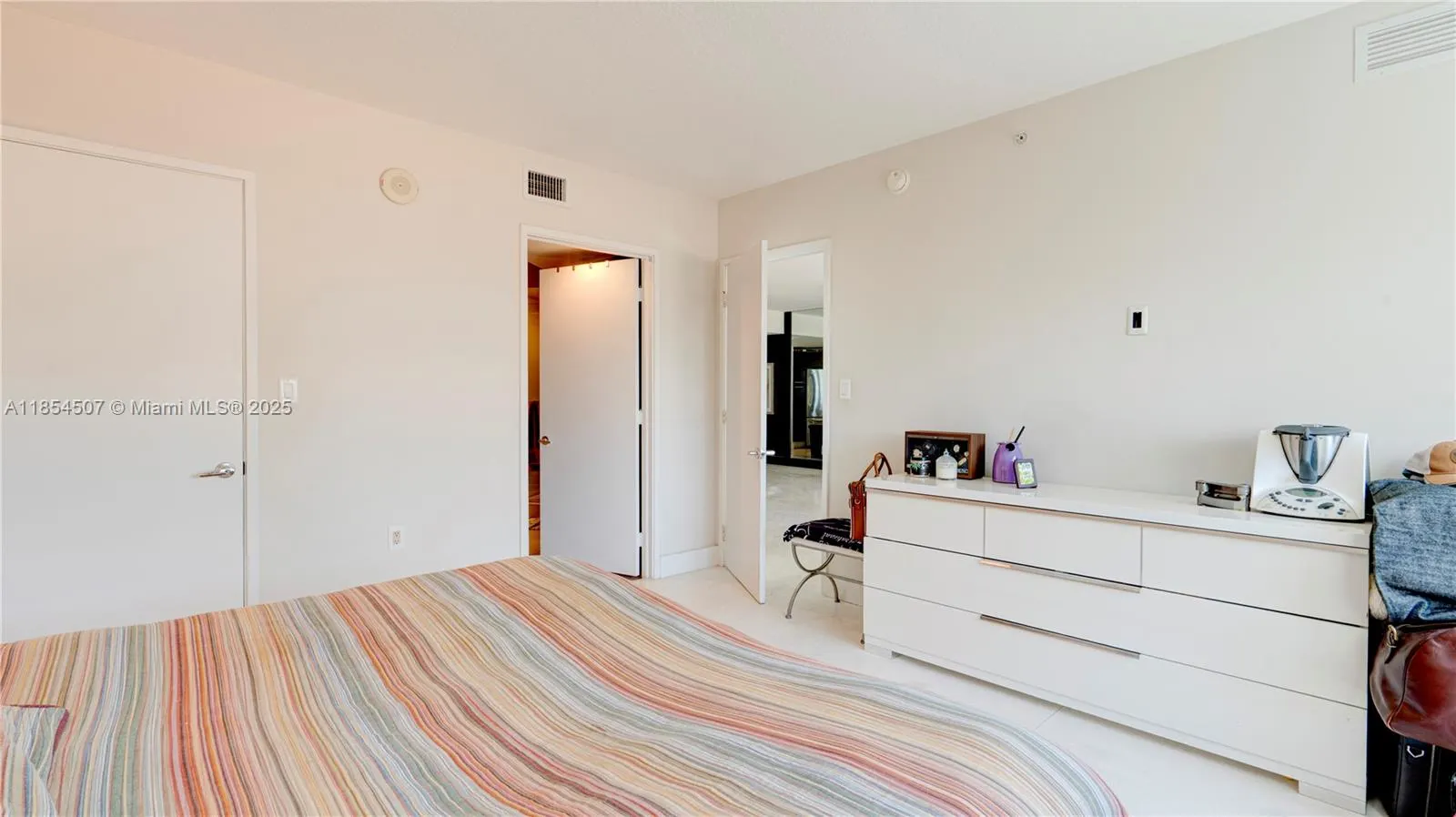 200 Sunny Isles Blvd, #2-801