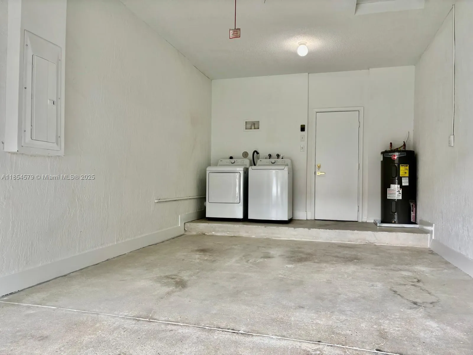 3626 San Simeon Cir