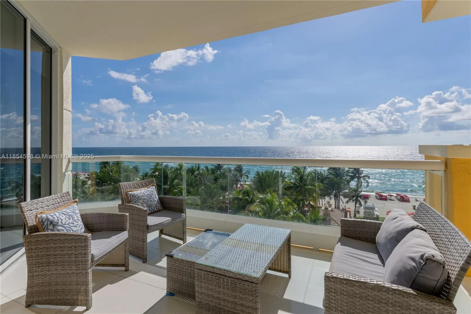 17875 Collins Ave, #705