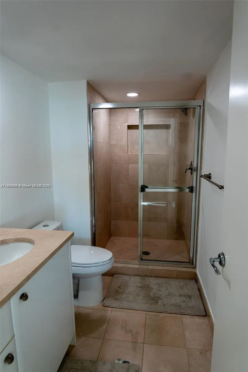 16500 Collins Ave, #1855