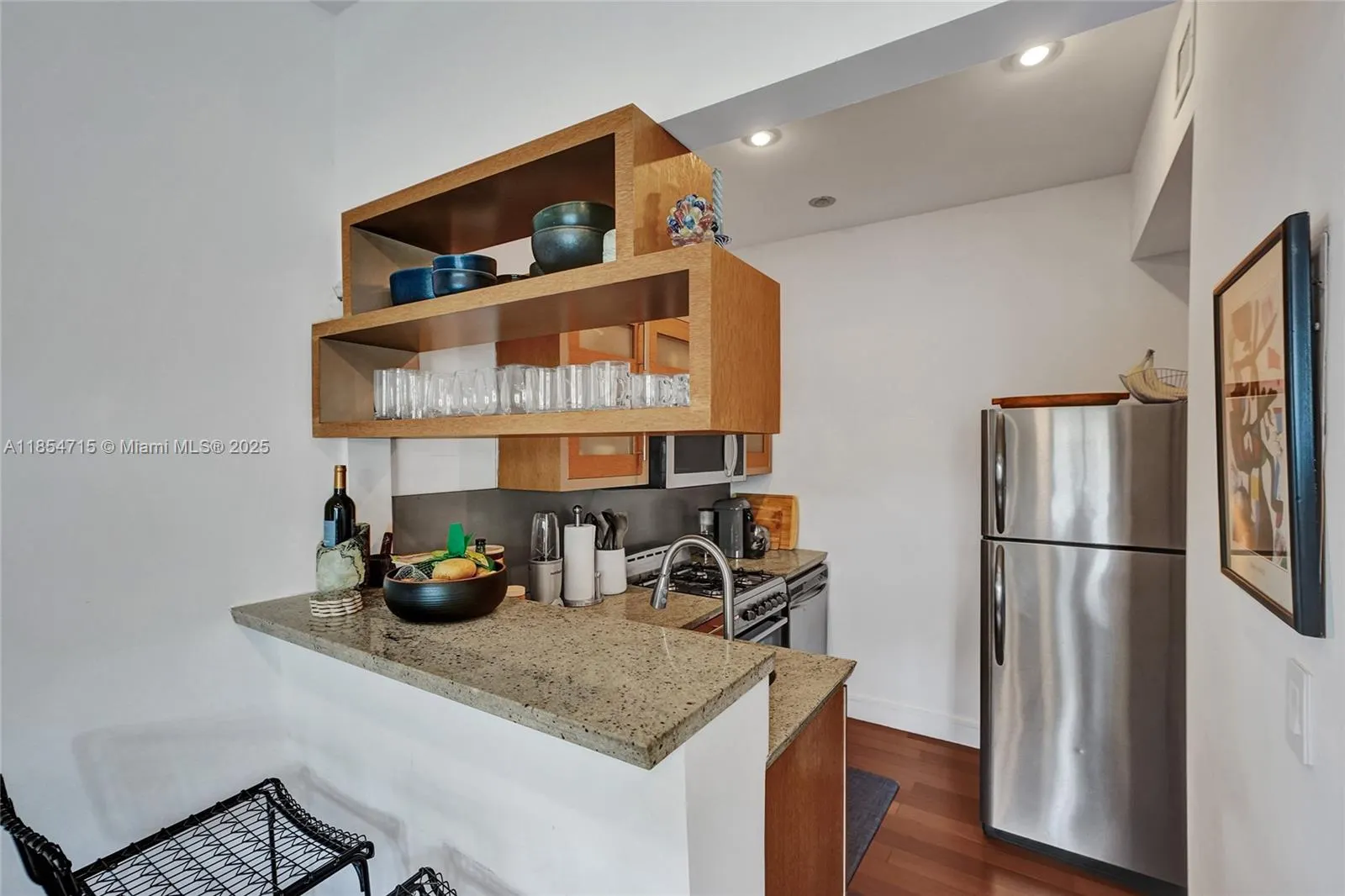 815 Euclid Ave, #8