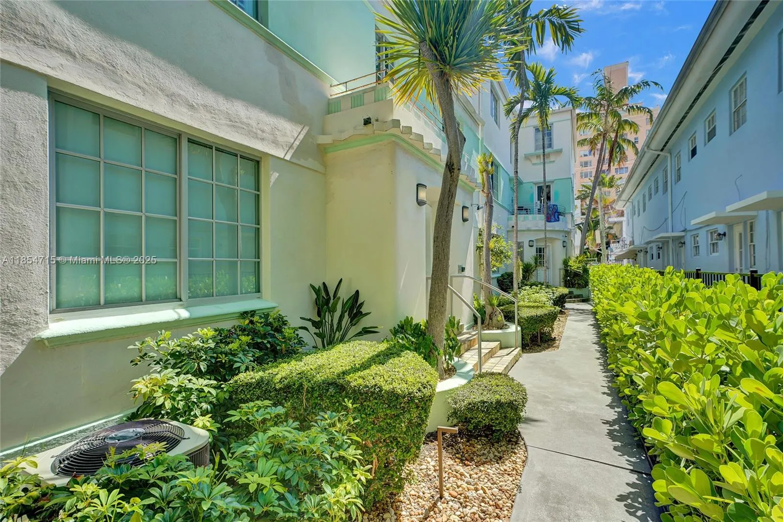 815 Euclid Ave, #8