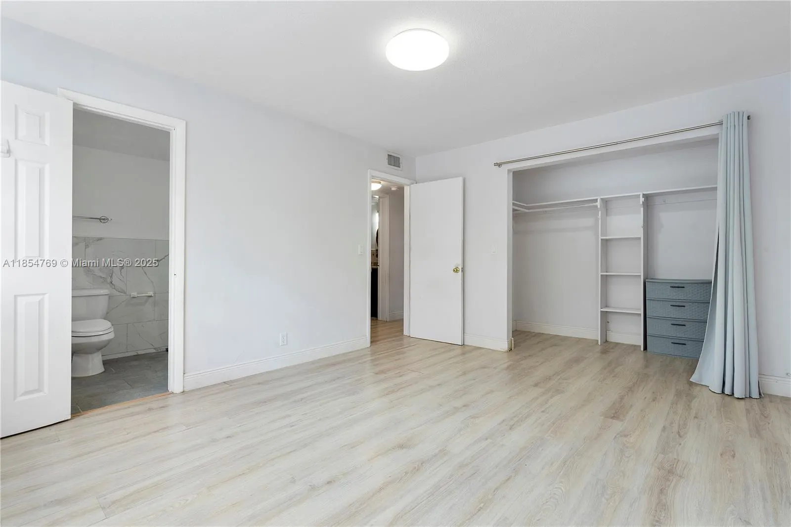 180 NE 12th Ave, #10A