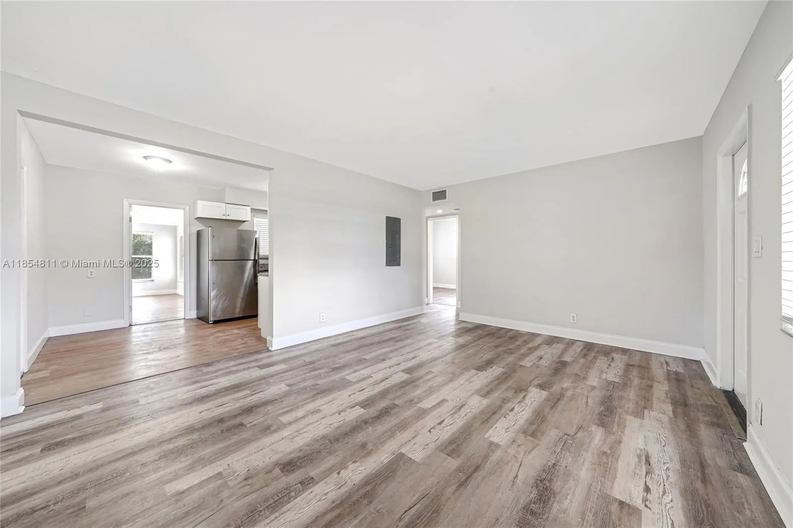 1220 NW 18th Ave