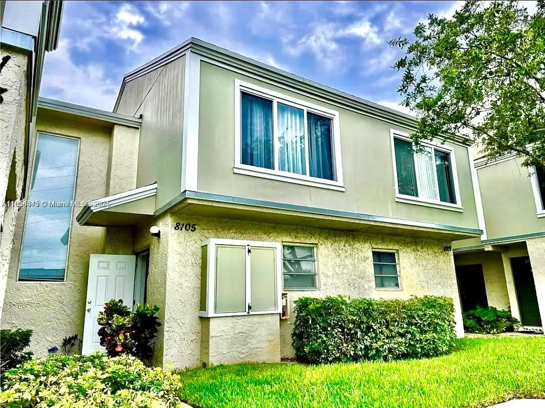 8105 Lagos De Campo Blvd, #J-2