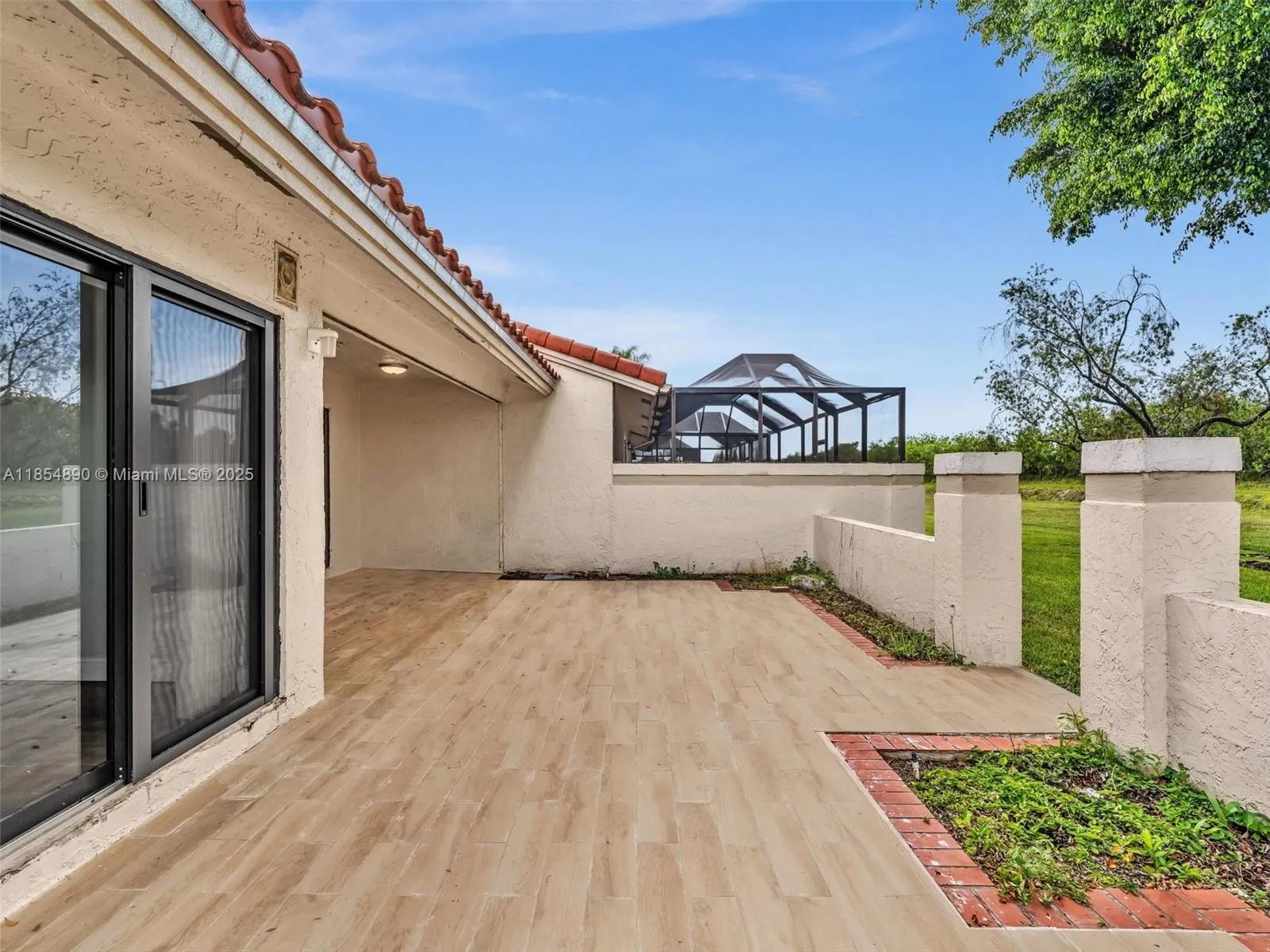 20013 Mona Cir, #20013