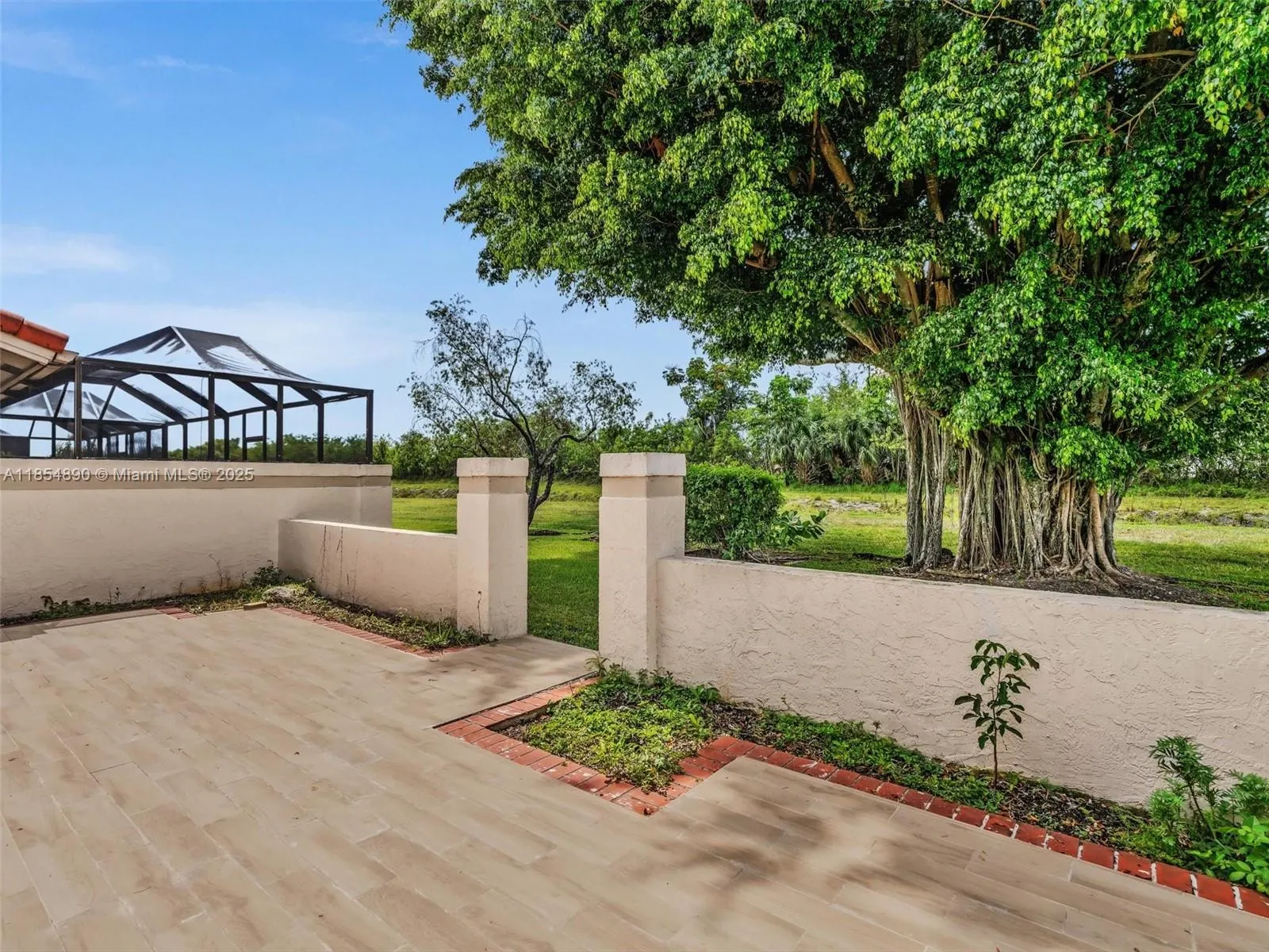 20013 Mona Cir, #20013